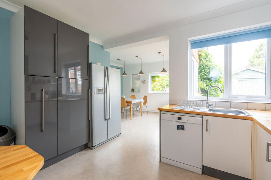 House in Portsmouth - View 5