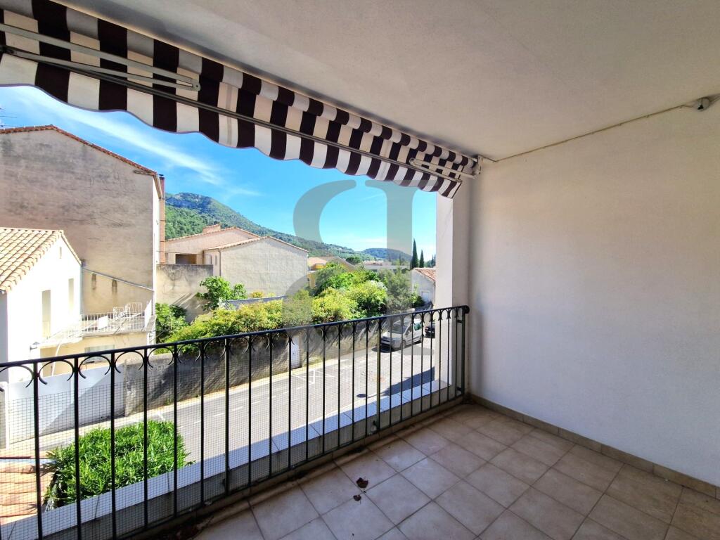 Main image of property: Nyons, Rhone-Alpes, 26110, France