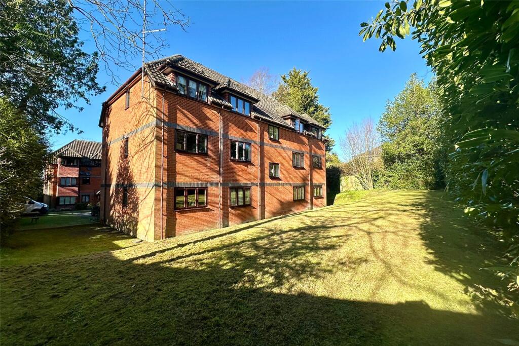 Main image of property: Crowthorne Road, Bracknell, Berkshire, RG12