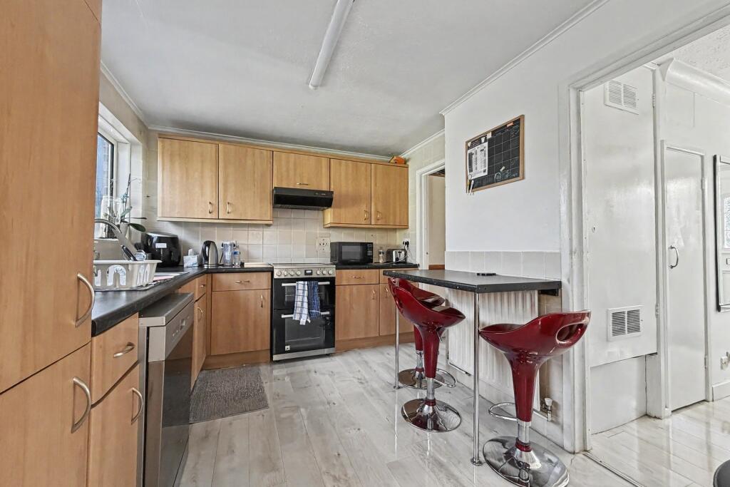 House in Poole, Stanley Green - View 4