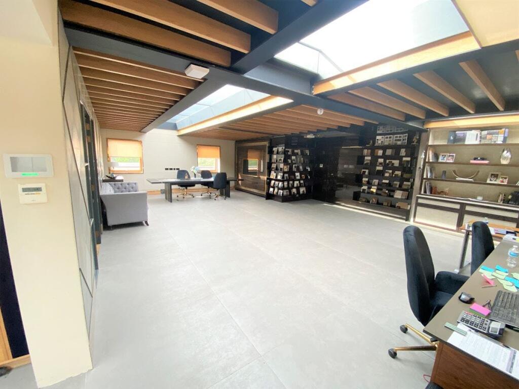 Boston Business Park Unit 11 16 Copy.jpg