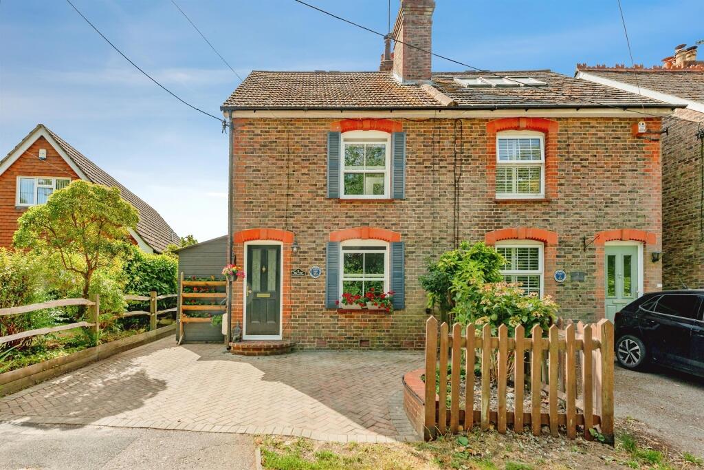 House in Mid Sussex, Worth