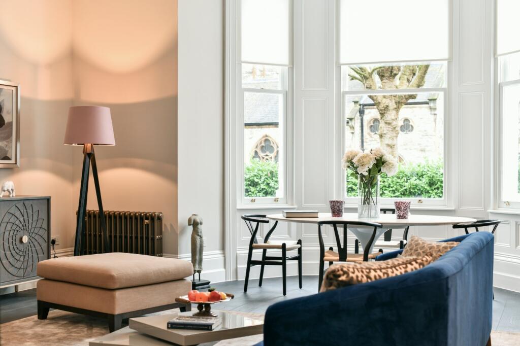 Apartment in London, Lot's Village, Earl's Court - View 2