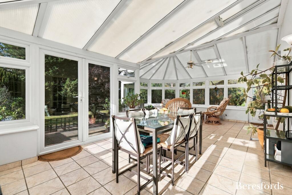 House in Hornchurch, Emerson Park - View 5