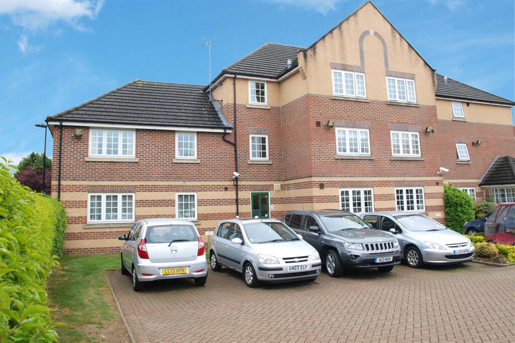 Main image of property: Betjeman Court, Cocfosters, EN4