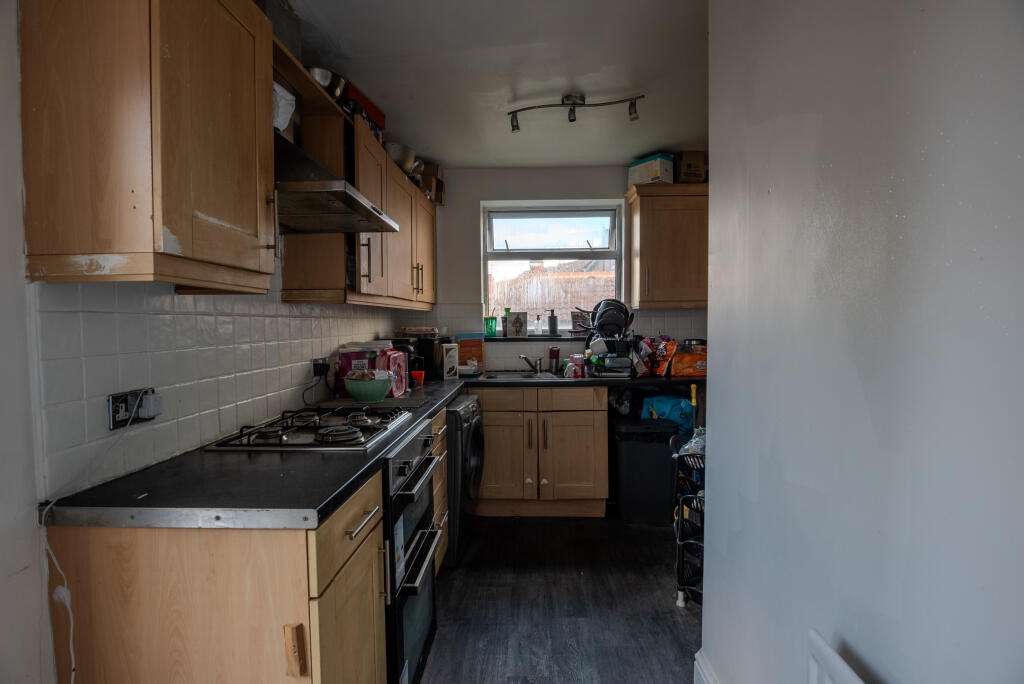 St Pauls Crescent, West Bromwich, B70 photo 4