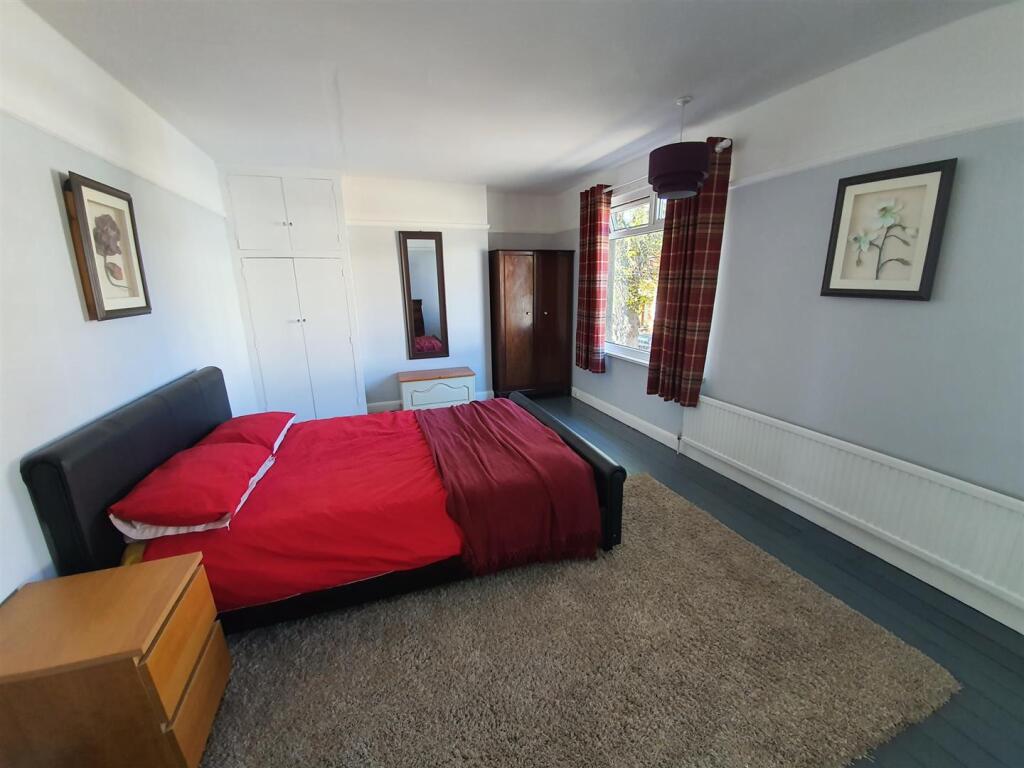 House in Northampton - View 2