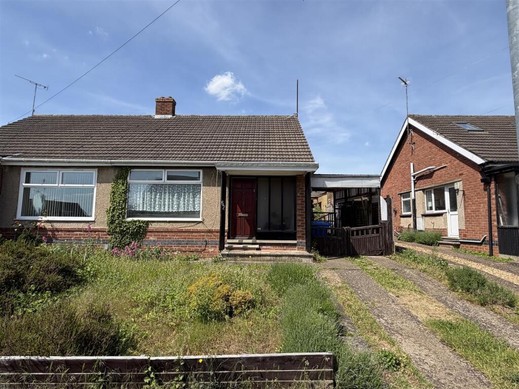 House in Kettering, Avondale