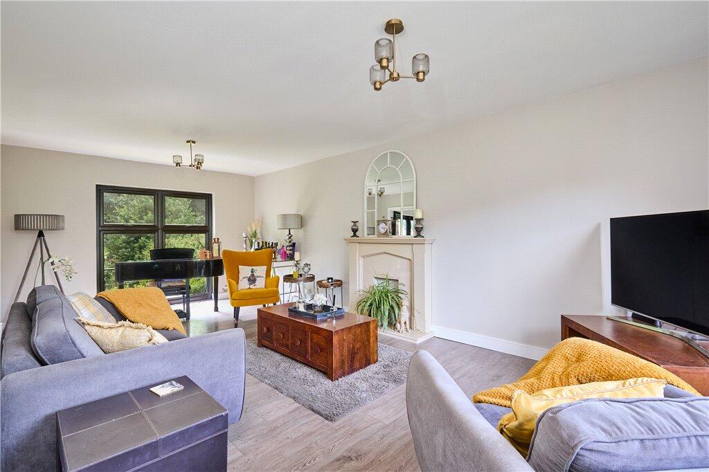 Walker Wood, Baildon, BD17 - View 5