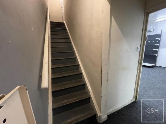 06 - Stairs.jpg