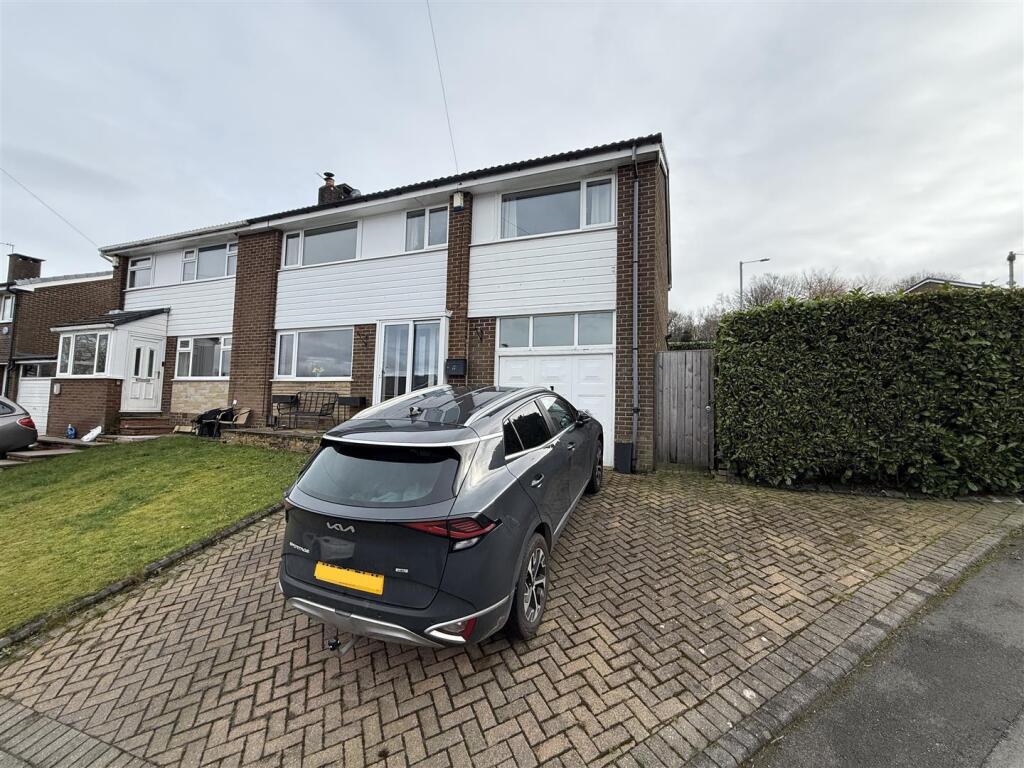 Main image of property: Laurel Bank, Stalybridge