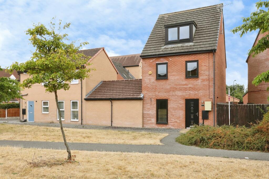 Main image of property: Haydock Chase, Dinnington, Sheffield