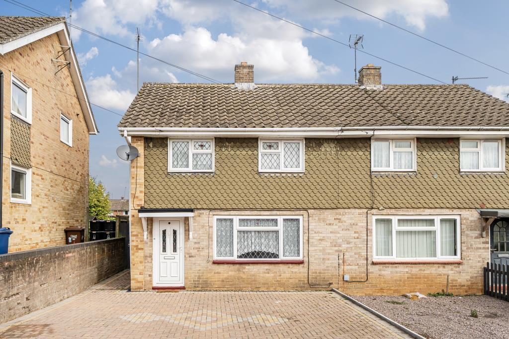 Main image of property: Conway Drive, Banbury, OX16