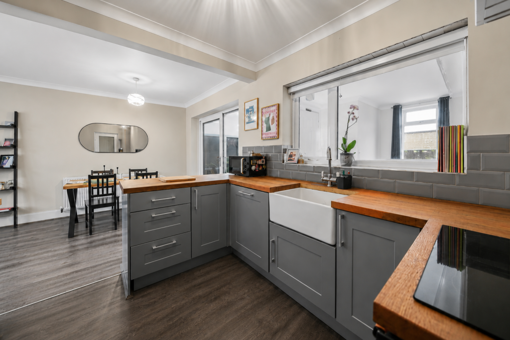 Thistledown Road, Shard End - View 3