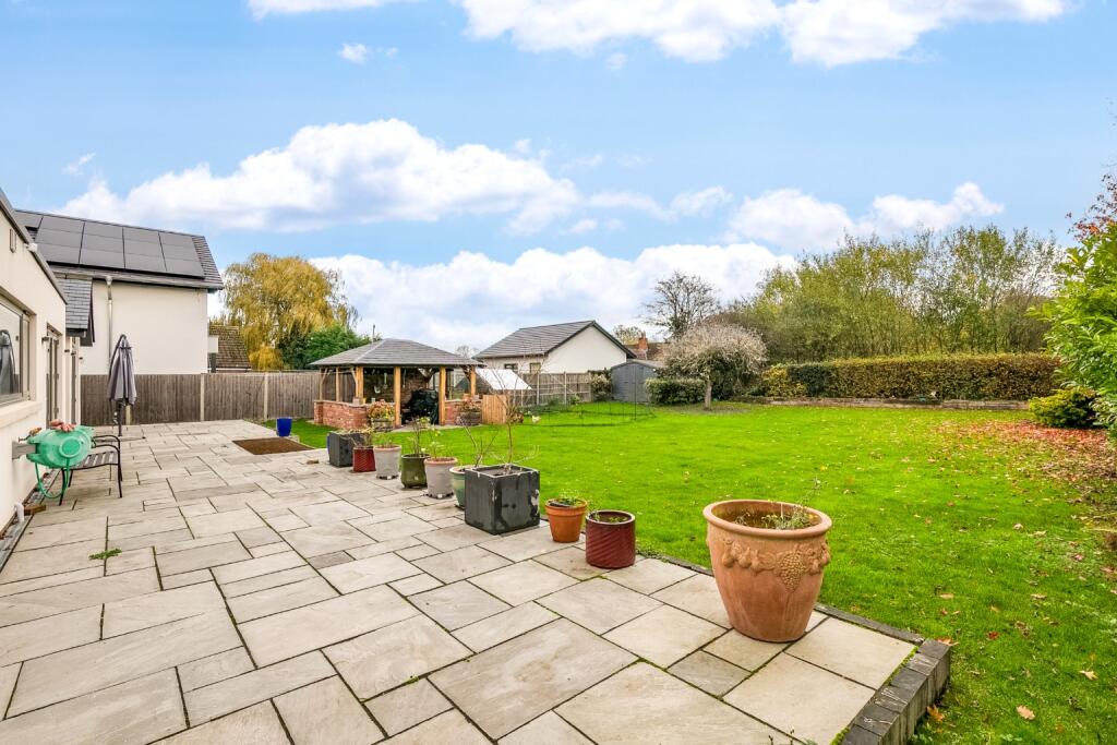 Additional image 26 of Burnham Green Road, Welwyn, Hertfordshire, AL6