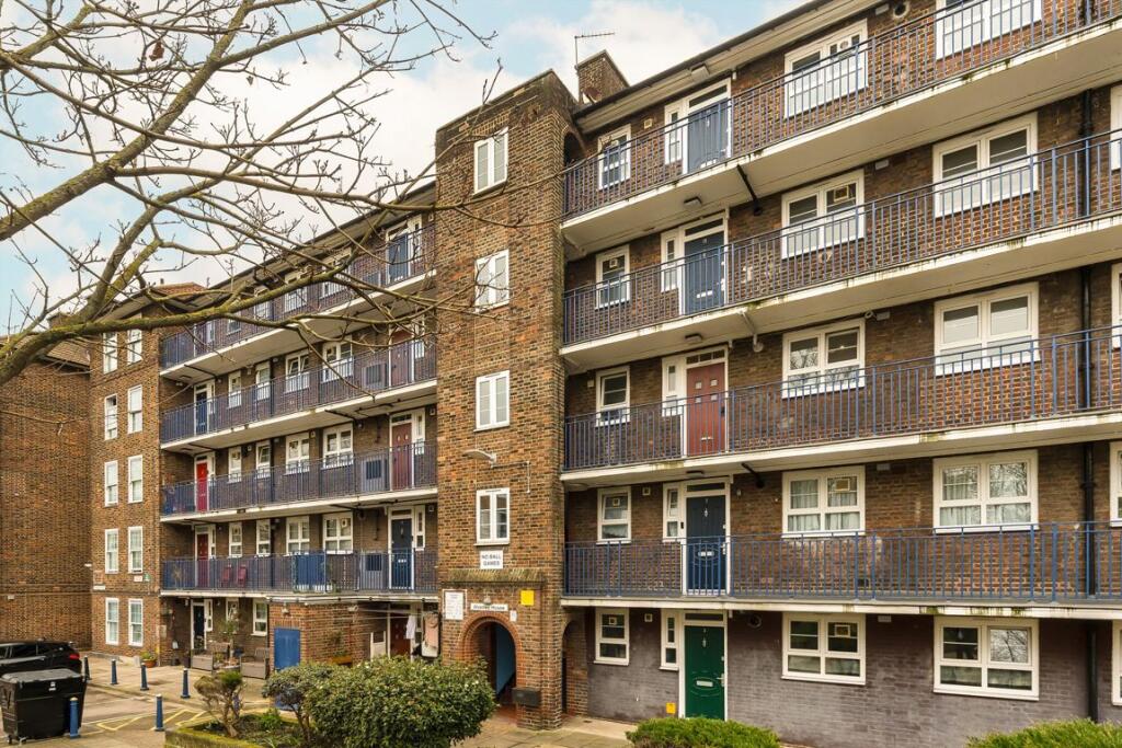 Main image of property: Gosling Way, Oval