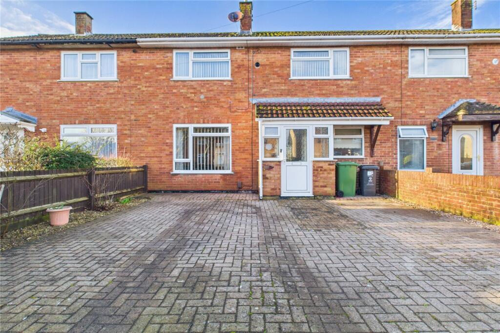 Main image of property: Kingswood Avenue, Park North, Swindon, SN3