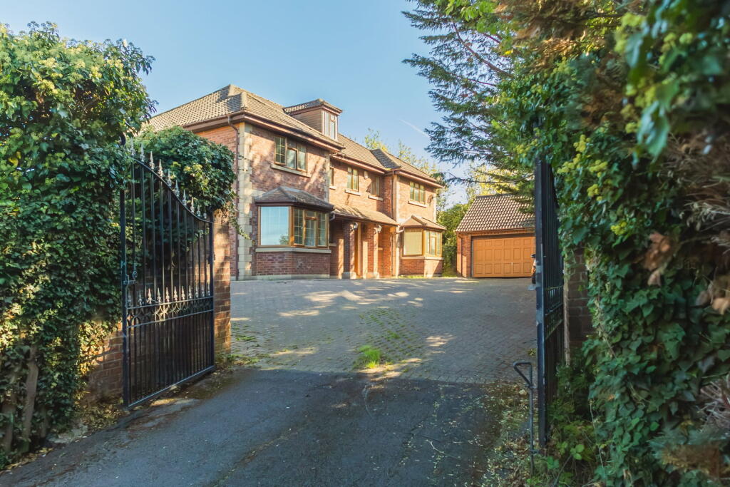 Main image of property: Purton Road, Swindon, SN2 2LN