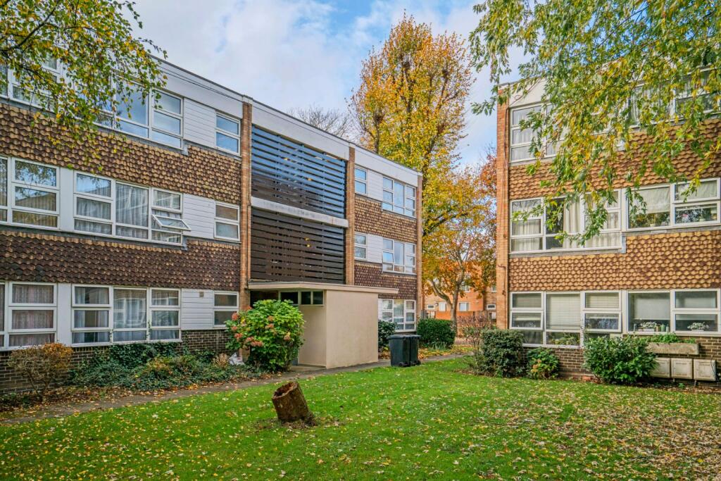 Main image of property: Bucklands Road, Teddington, TW11