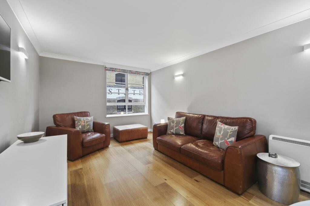 Apartment in London - View 2