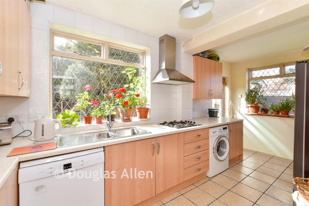 Main image of property: Evesham Way, Ilford, Essex