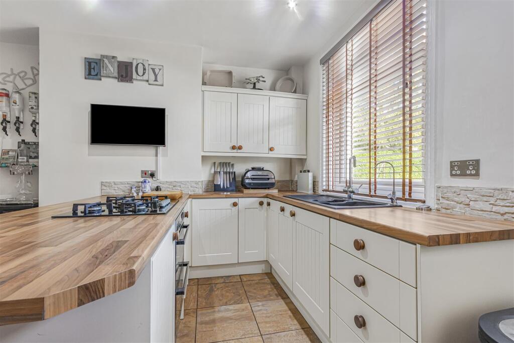 House in Leeds - View 4