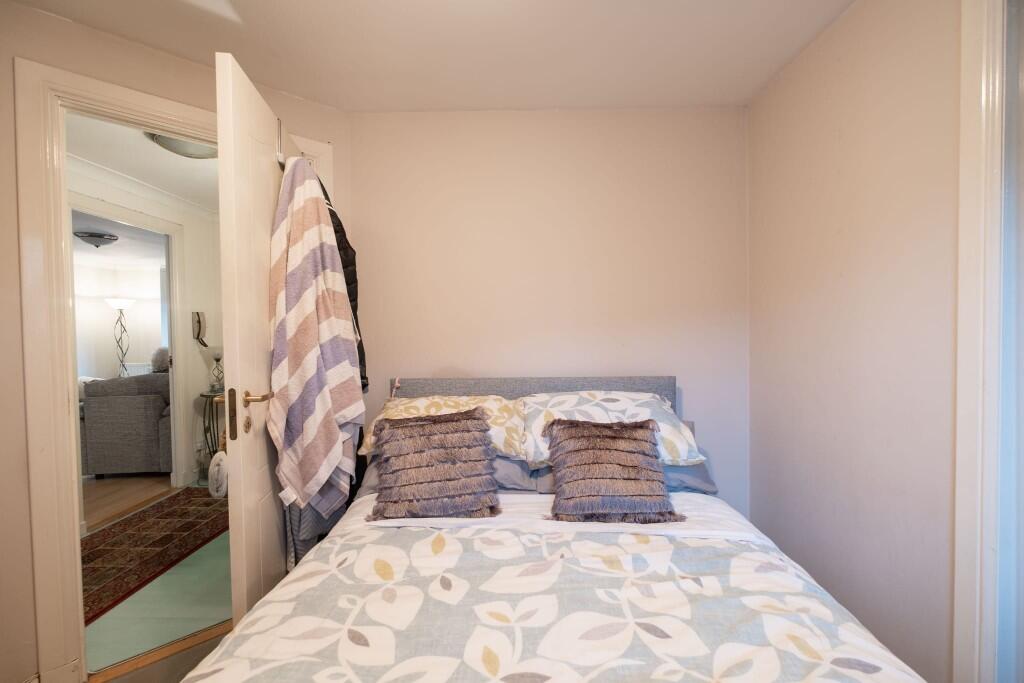 Millstream Court, Paisley, PA1 - 21