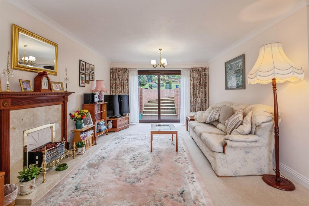 Abbots Way, Minehead photo 4