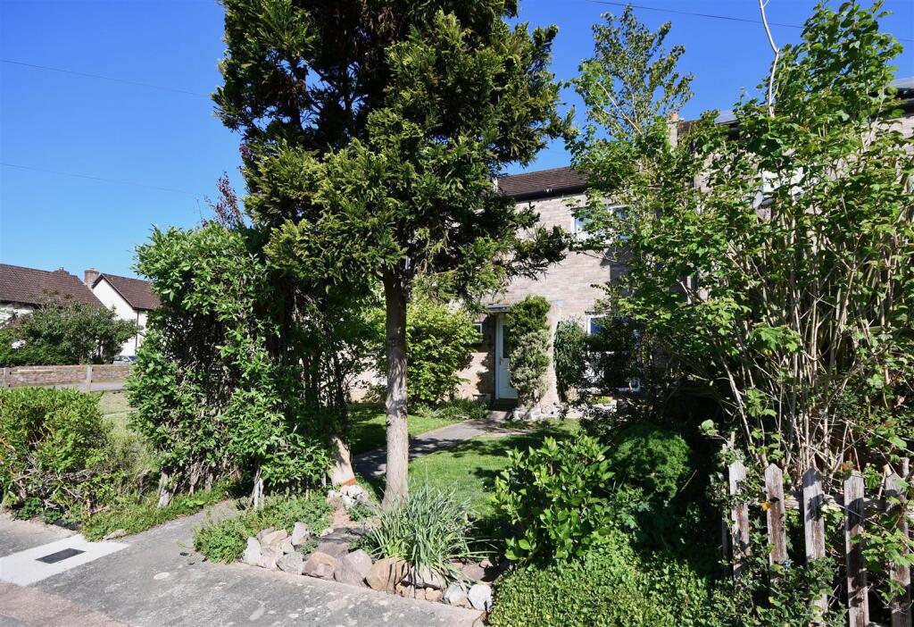 Main image of property: Heathfield Close, West Bagborough