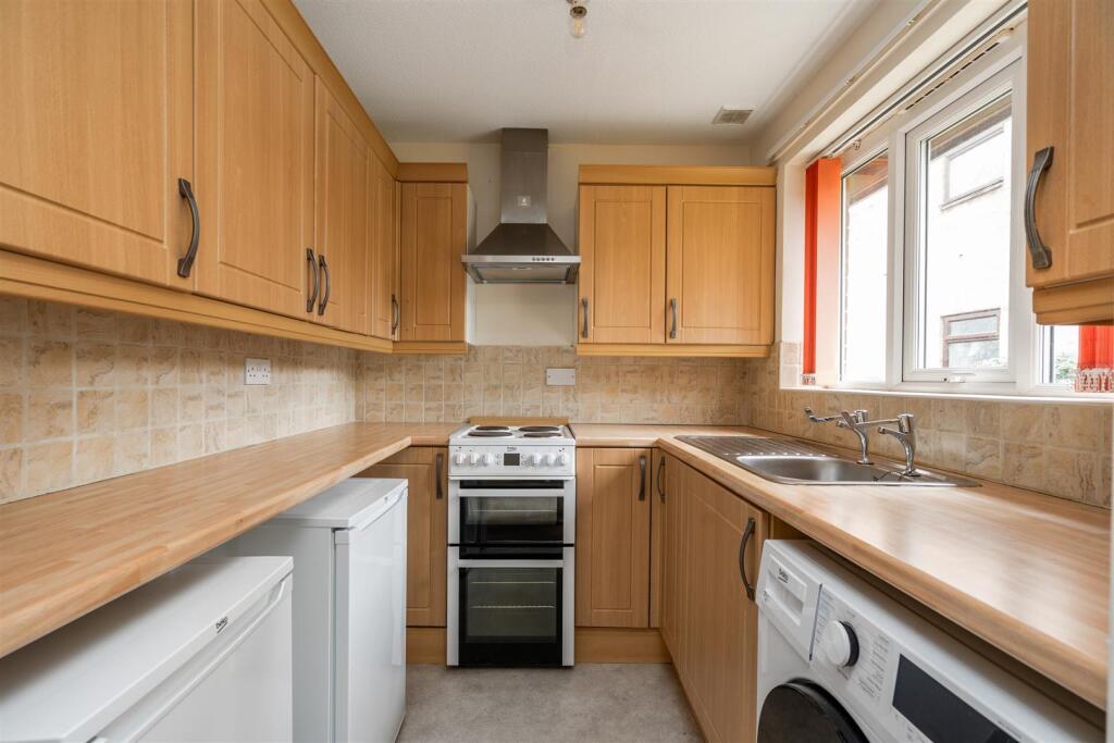 Poplar Road, Dorridge photo 5