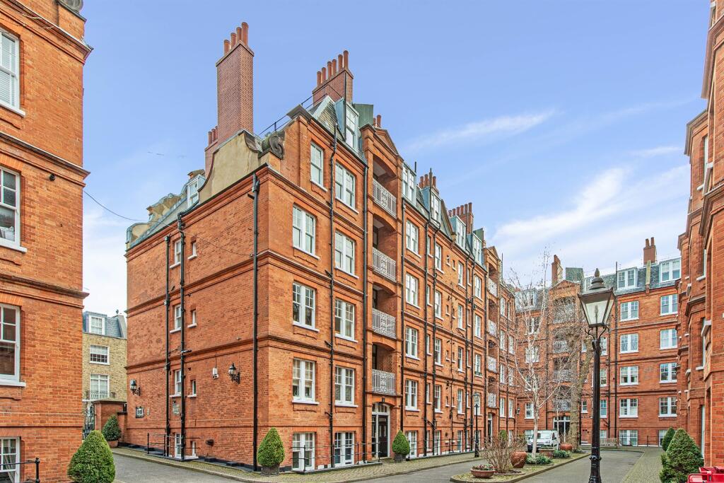 Apartment in London, Royal Borough of Kensington and Chelsea - View 3
