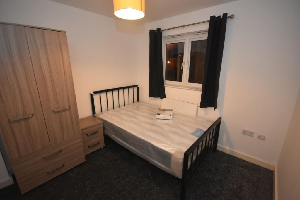 4 bedroom town house for rent