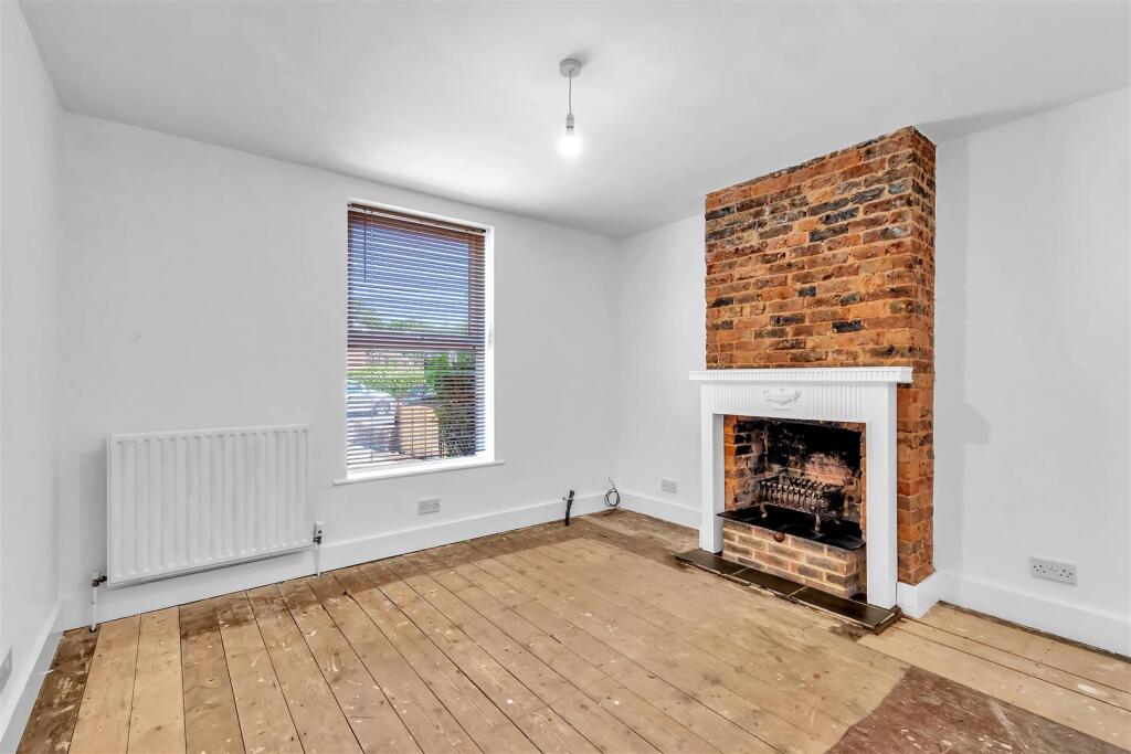 House in Crawley, Northgate - View 5
