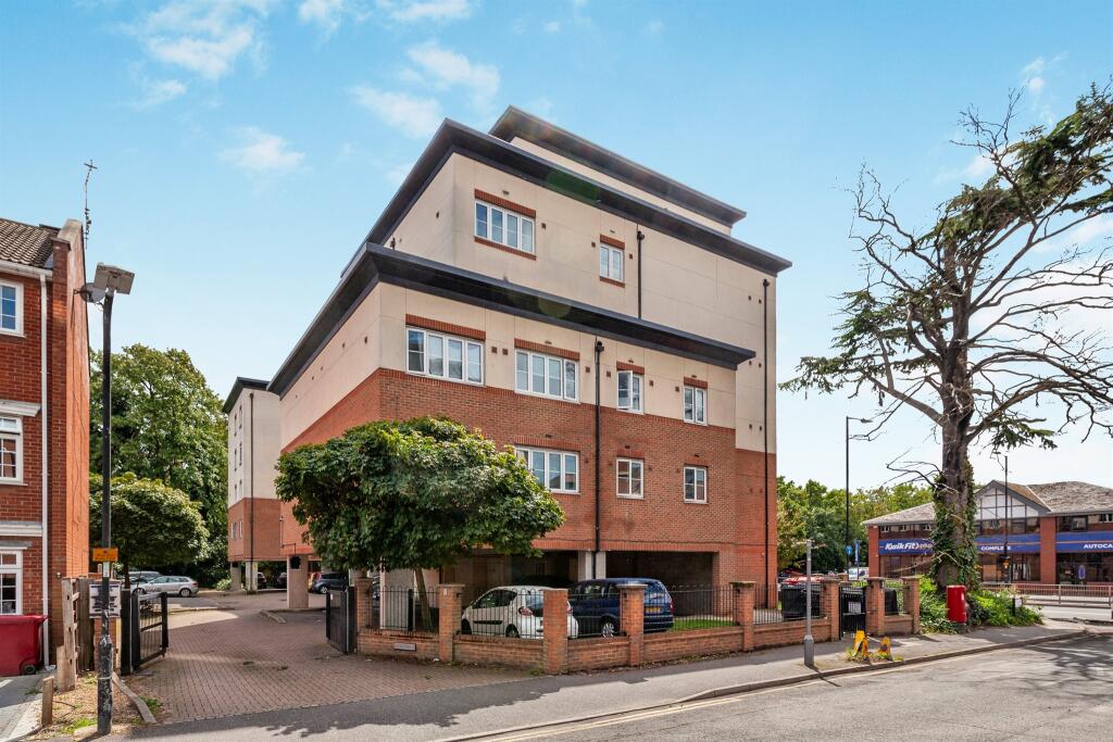 Main image of property: Bath Road, Slough