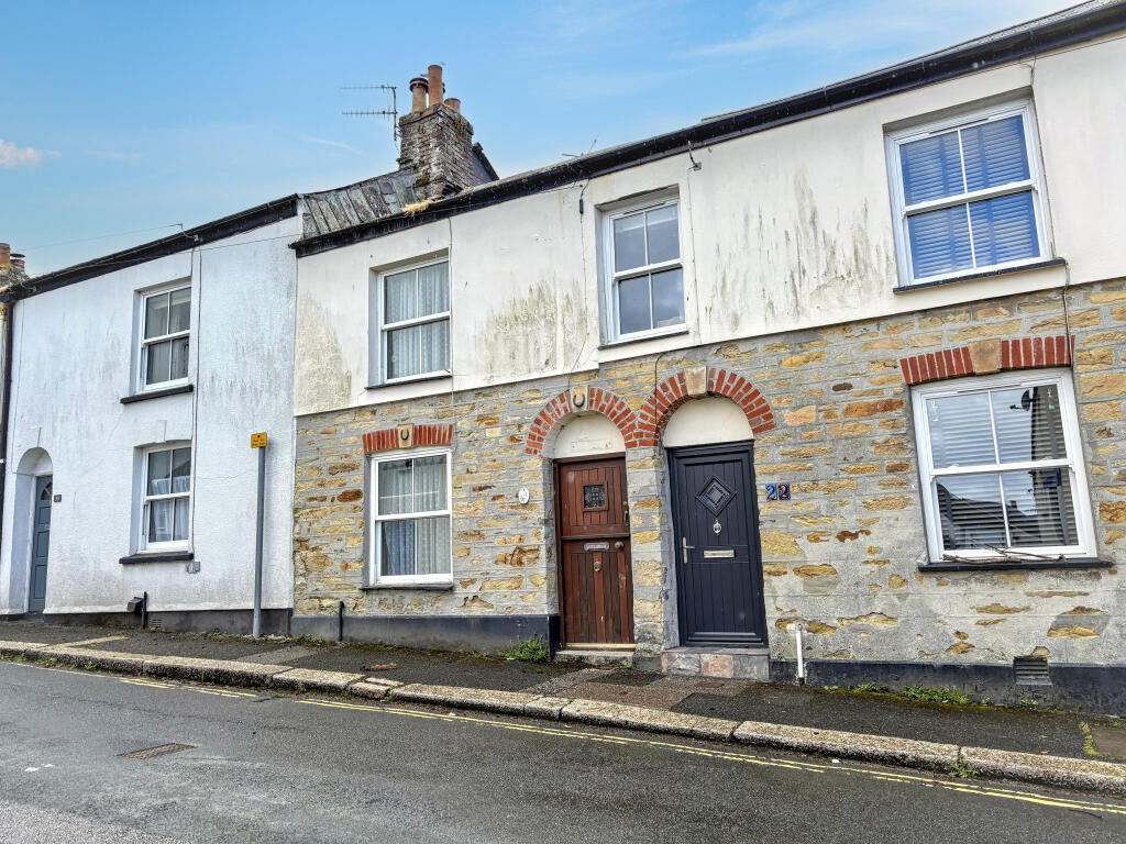 Main image of property: 21 Carclew Street, Truro, TR1 2DY