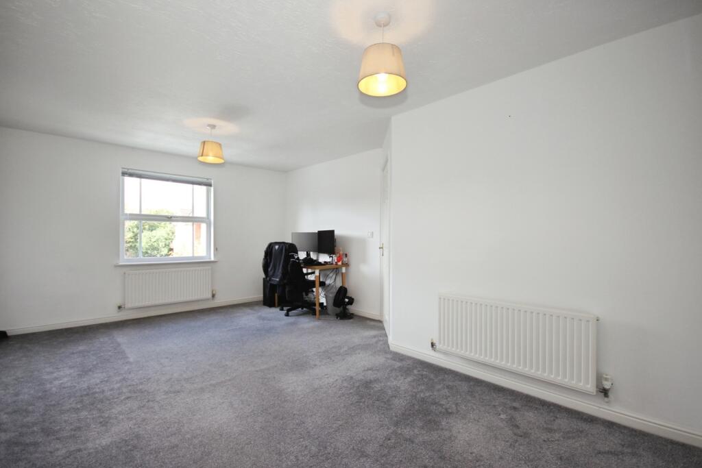 Dey Croft, Chase Meadow, Warwick, Warwickshire, CV34 photo 4