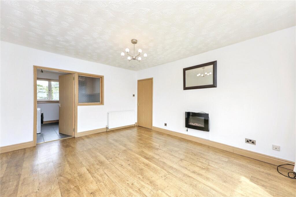 Balbirnie Avenue, Markinch, Glenrothes, Fife, KY7 photo 4