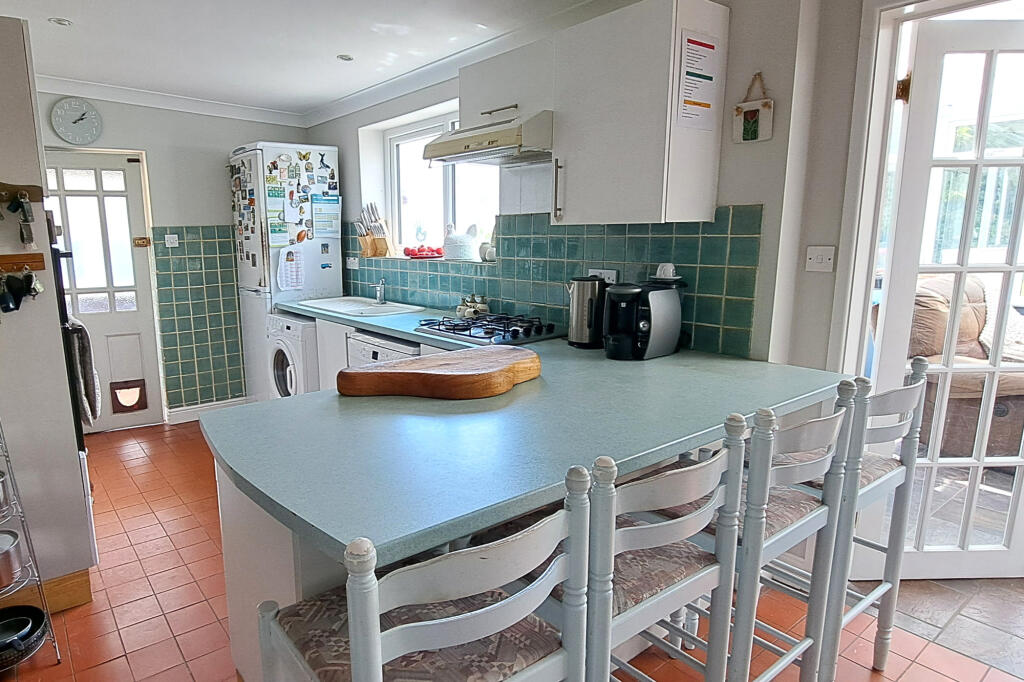 House in New Forest, Gordleton, Lymington and Pennington - View 2