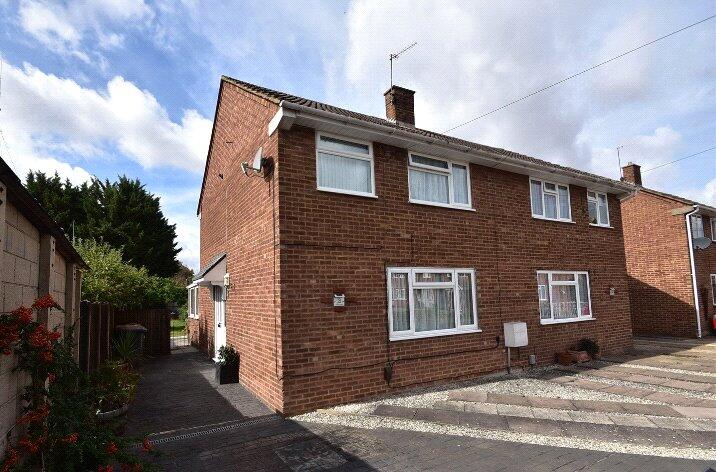Main image of property: Tudor Close, Barton-le-Clay, Bedford, Bedfordshire, MK45