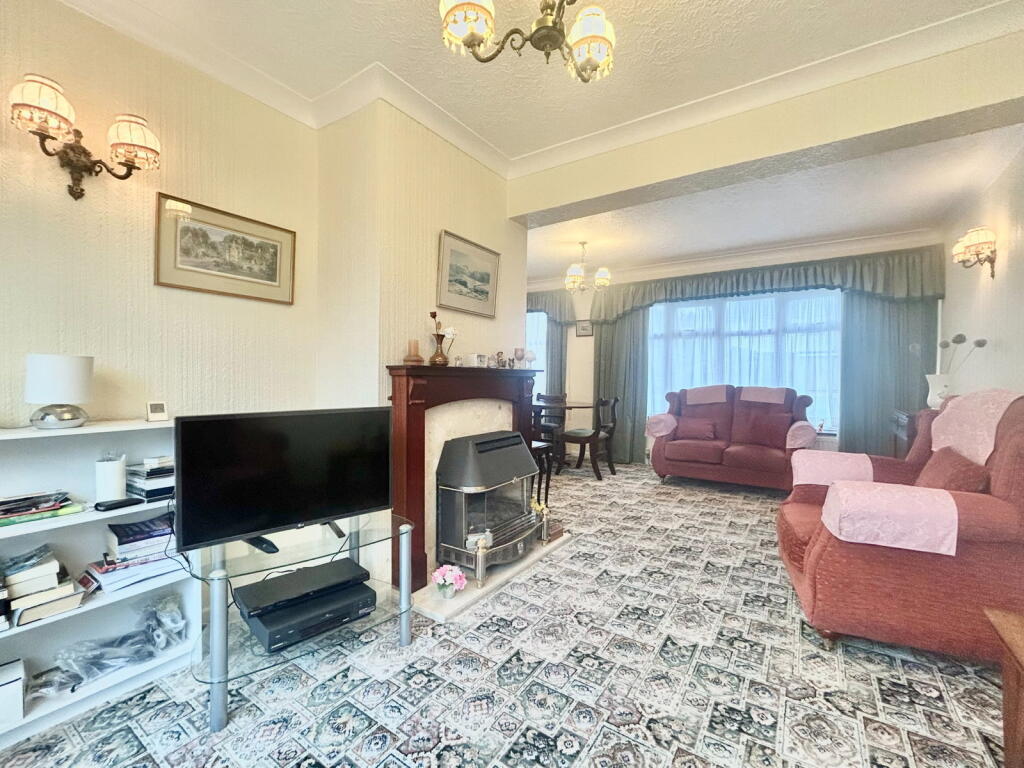 House in Dudley - View 2
