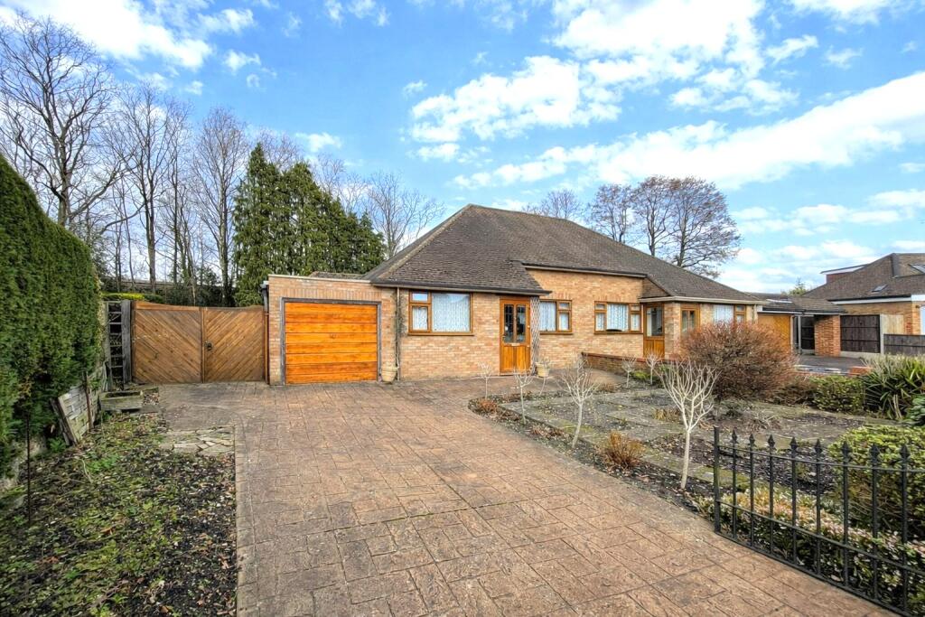 Main image of property: Wentworth Crescent, Ash Vale, Surrey, GU12