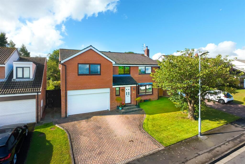 5-bed detached on Bankside, Morpeth, NE61, £575,000