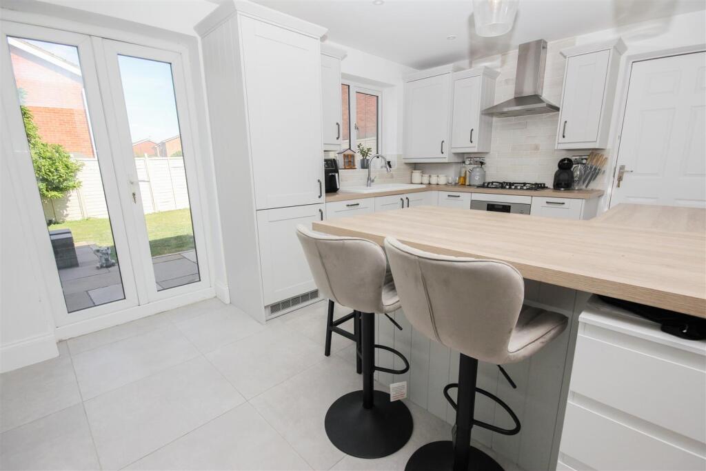 House in Wellingborough - View 2