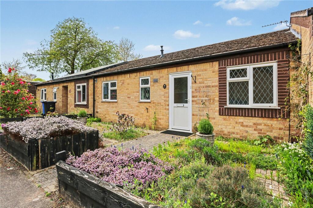 Main image of property: Plantsman Close, Norwich, Norfolk, NR2