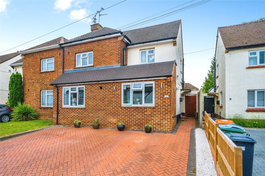 Main image of property: Beecroft Way, Dunstable, Bedfordshire, LU6