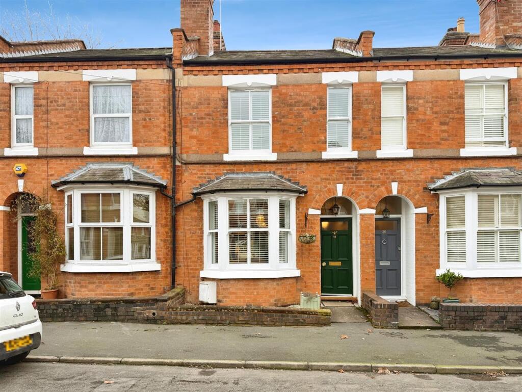 Main image of property: Strathearn Road, Leamington Spa