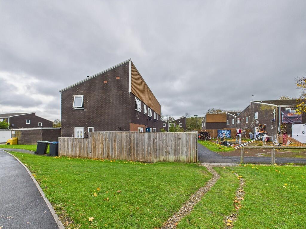 2-bed terraced on Arncliffe Place, Newton Aycliffe, County Durham, £60,000