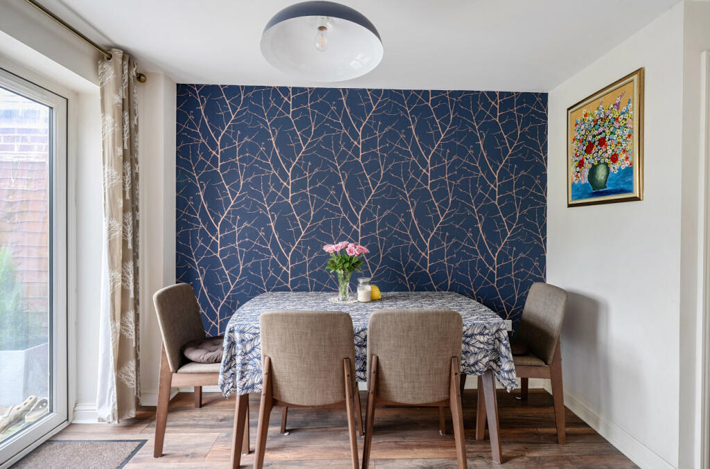 House in Dunstable, Downside, Central Bedfordshire - View 5