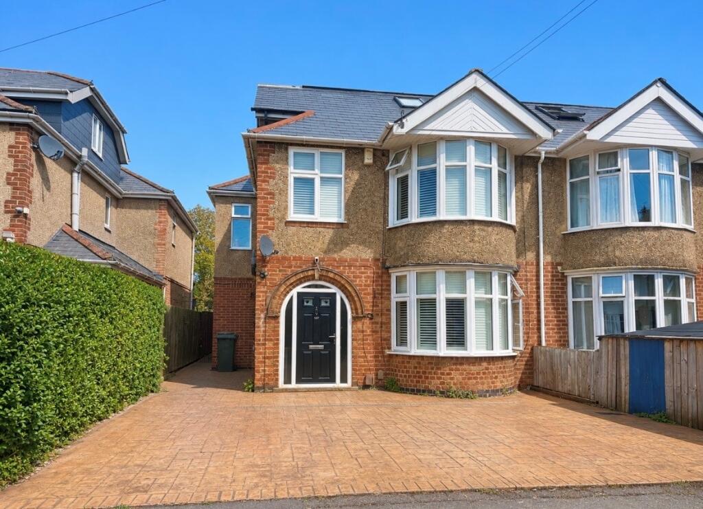 Main image of property: Fern Hill Road, Oxford