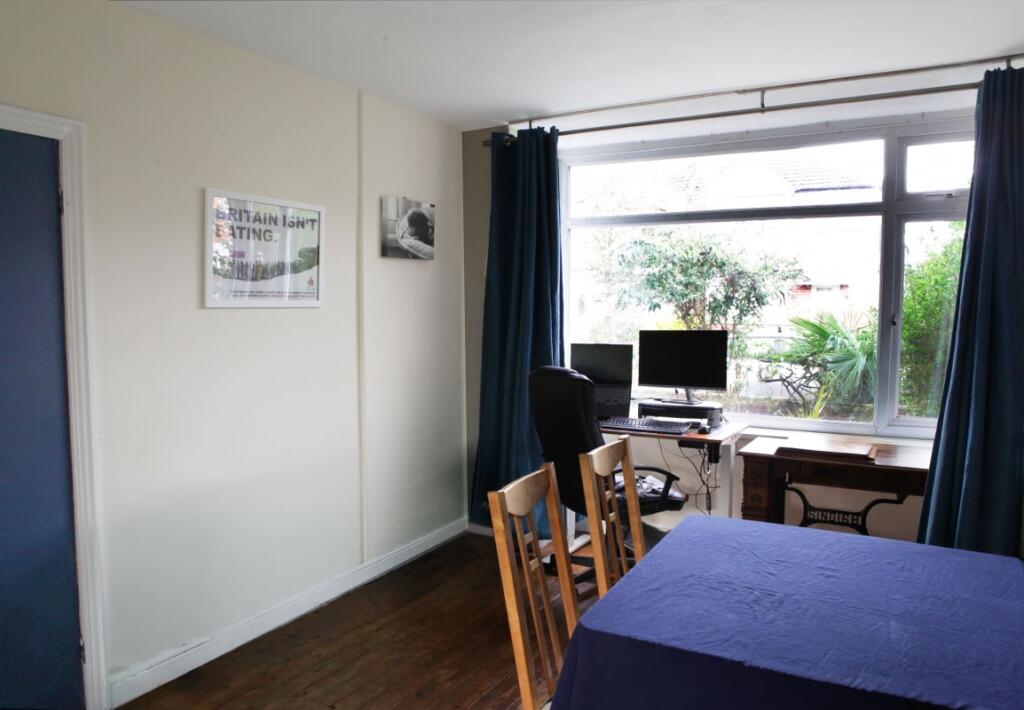 Milton Road, Manchester, M32 - View 3